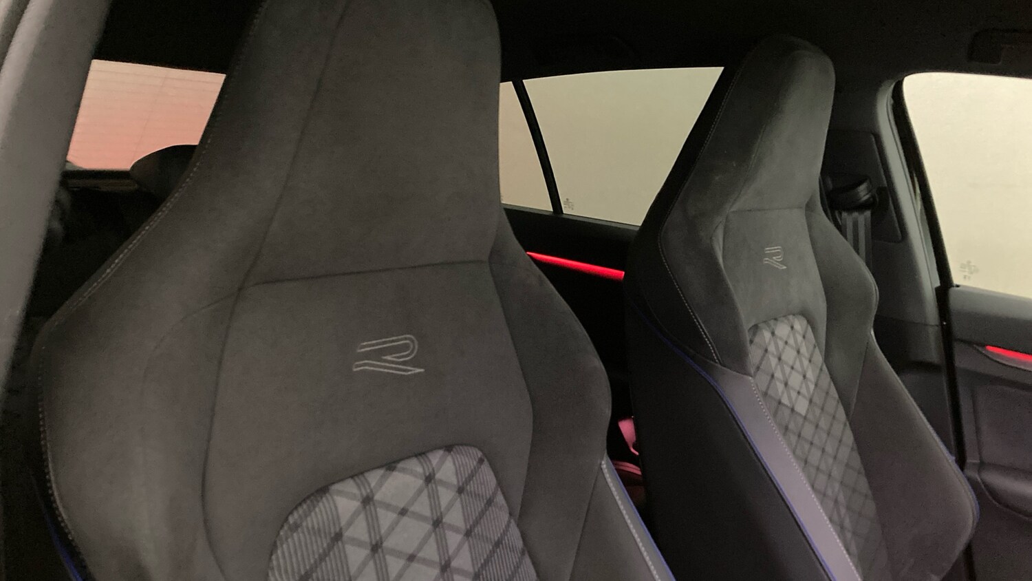 Used Volkswagen Golf 2025 for sale - 77935147: Photo 34