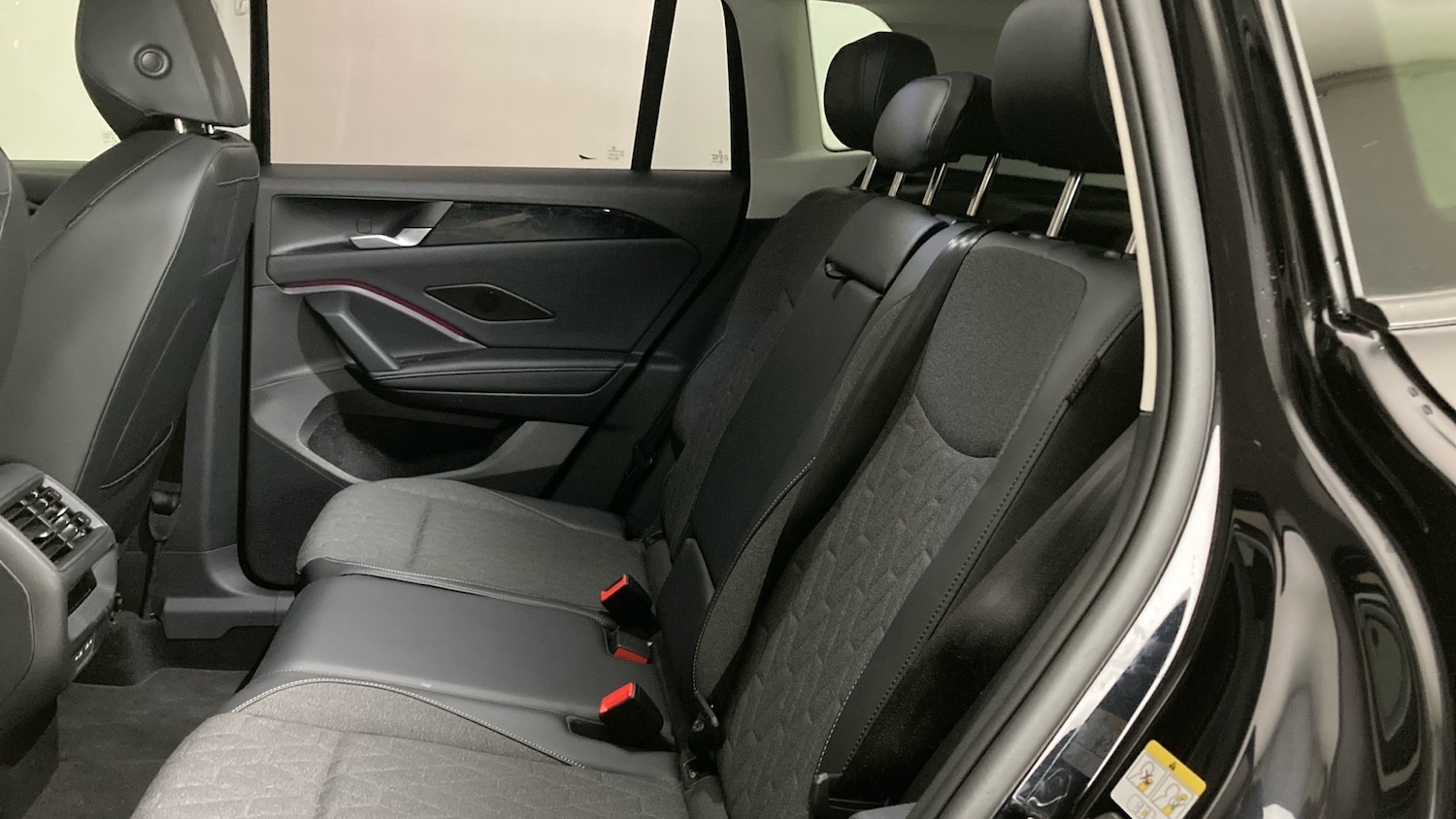 Used Volkswagen Tiguan 2025 for sale - 76531316: Photo 16