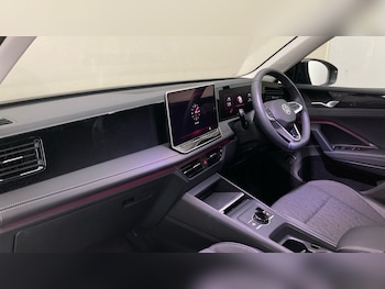 Used Volkswagen Tiguan 2025 for sale - 76531316: Photo