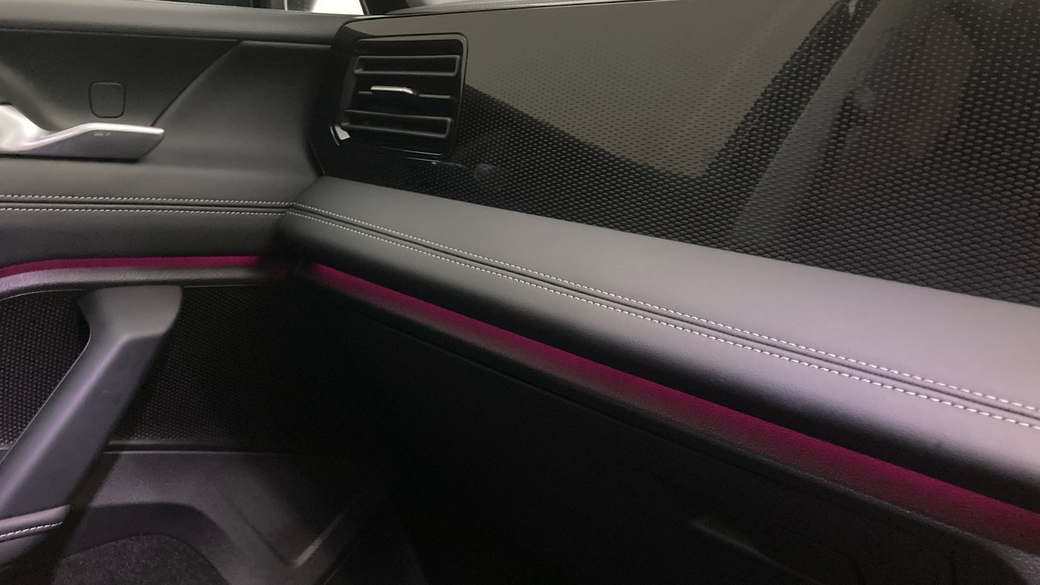 Used Volkswagen Tiguan 2025 for sale - 76531316: Photo 35