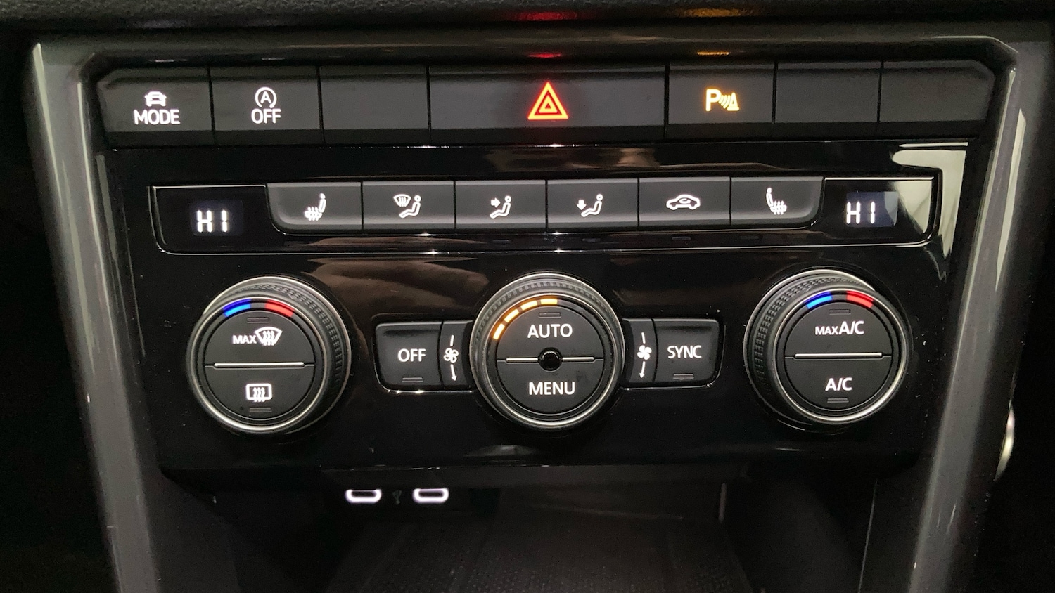 Used Volkswagen T-Roc 2021 for sale - 76859043: Photo 13