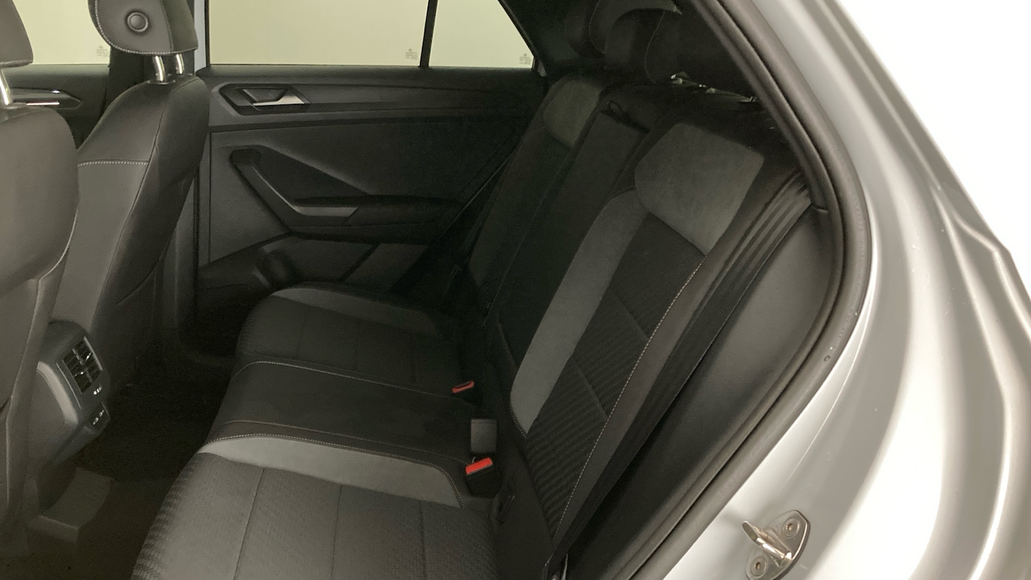 Used Volkswagen T-Roc 2021 for sale - 76859043: Photo 16