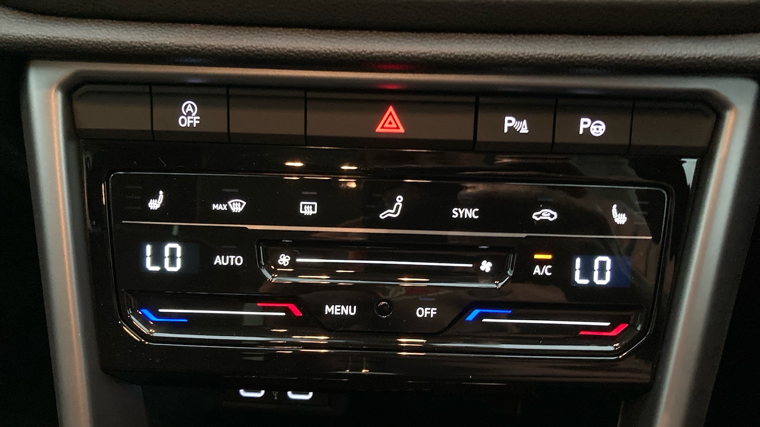 Used Volkswagen T-Roc 2025 for sale - 76602175: Photo 13