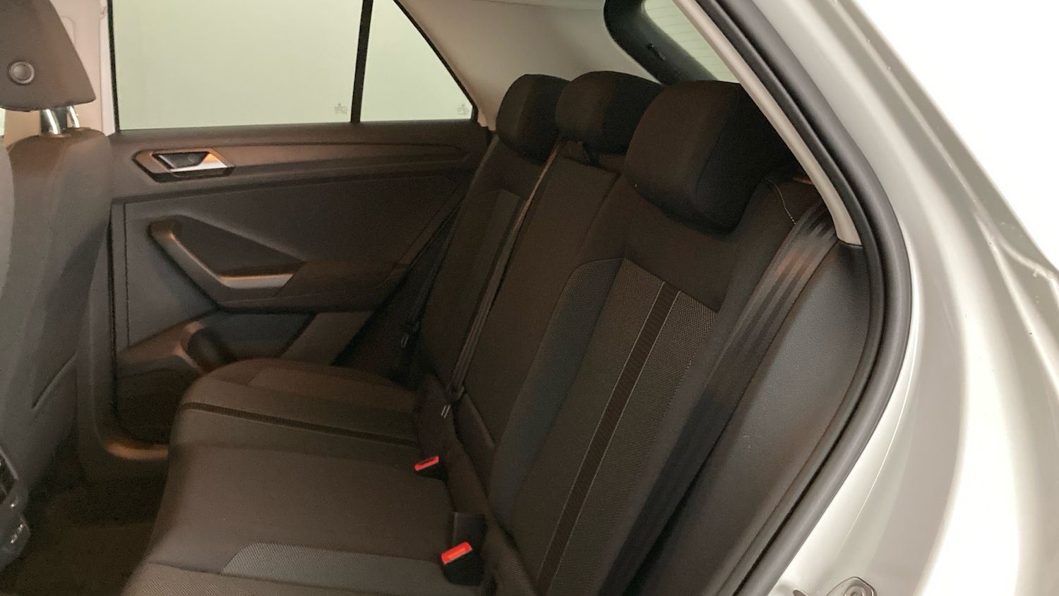 Used Volkswagen T-Roc 2025 for sale - 76602175: Photo 16