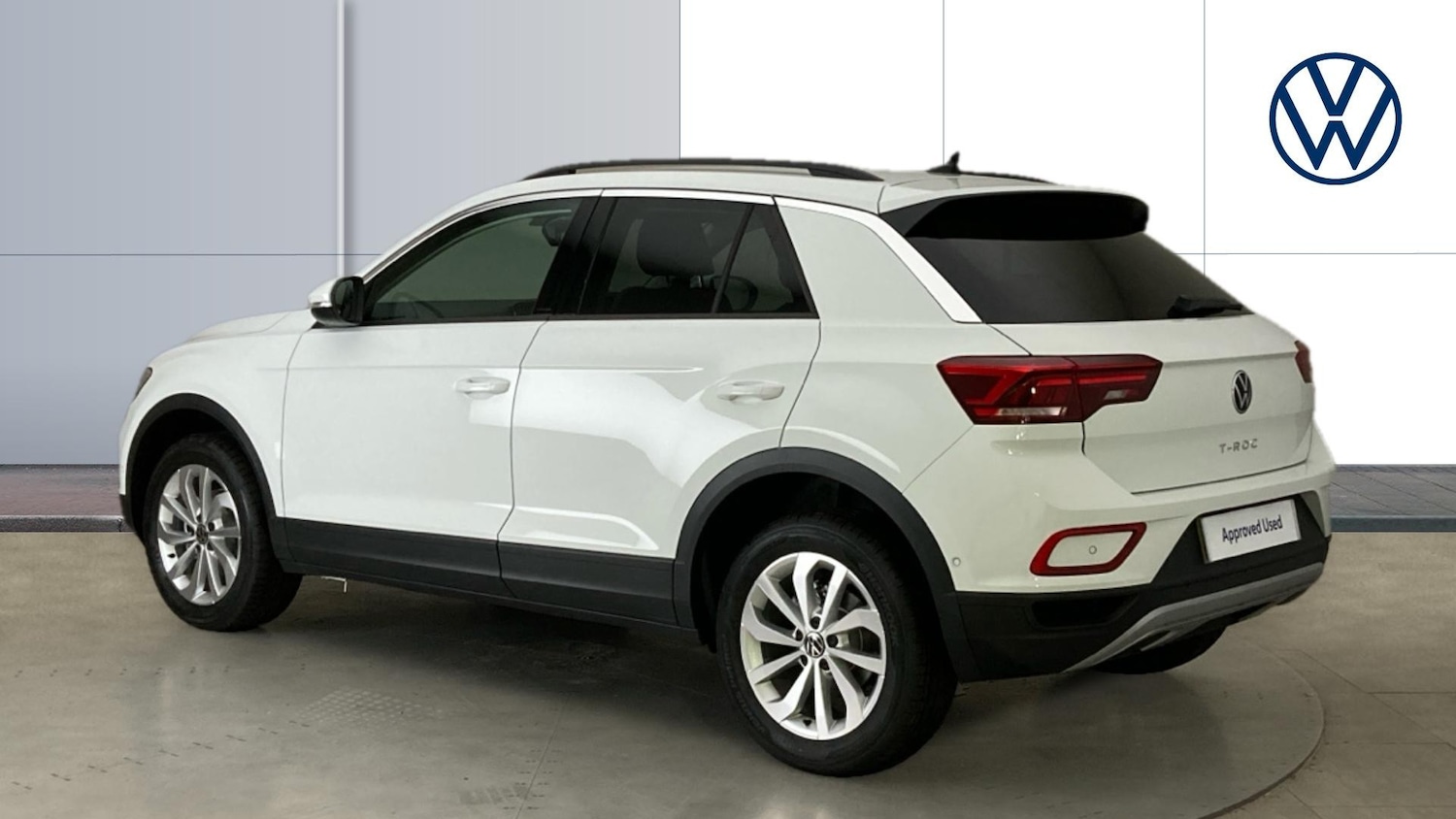 Used Volkswagen T-Roc 2025 for sale - 76602175: Photo 3