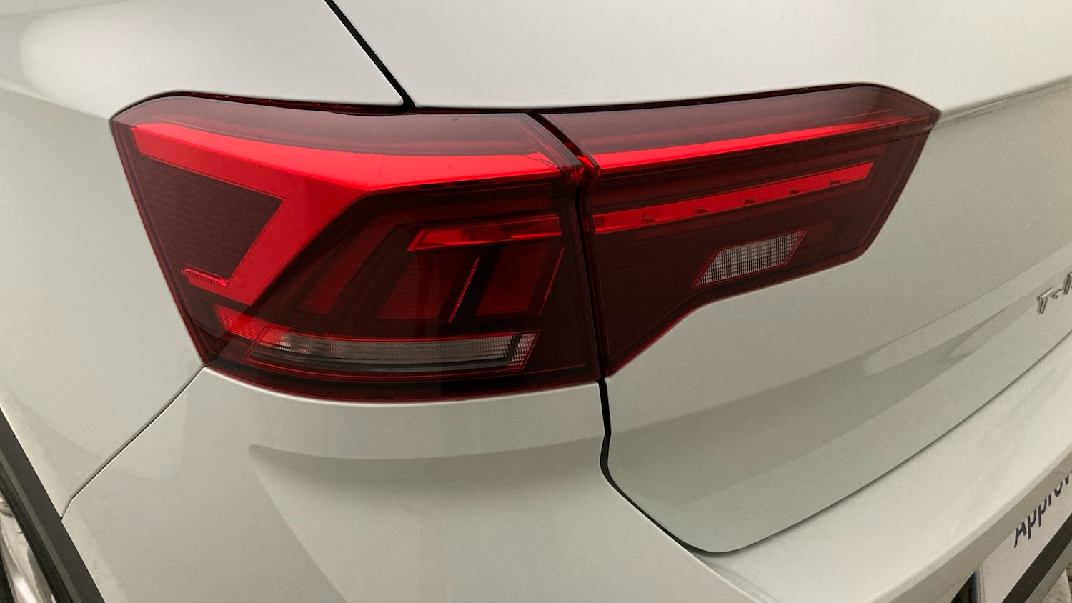 Used Volkswagen T-Roc 2025 for sale - 76602175: Photo 42