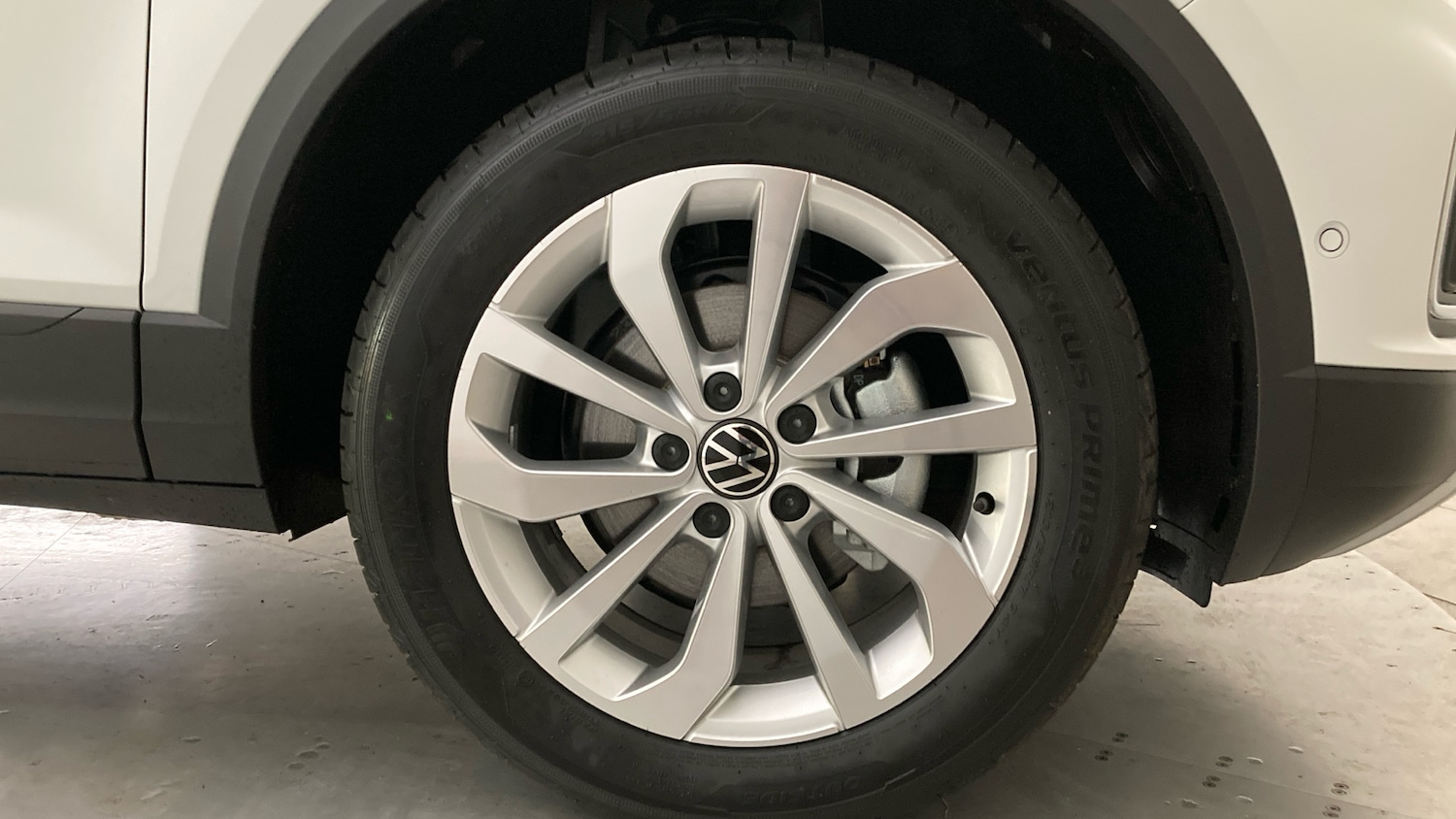 Used Volkswagen T-Roc 2025 for sale - 76602175: Photo 5