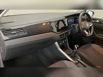 Used Volkswagen Polo 2023 for sale - 75595994: Photo