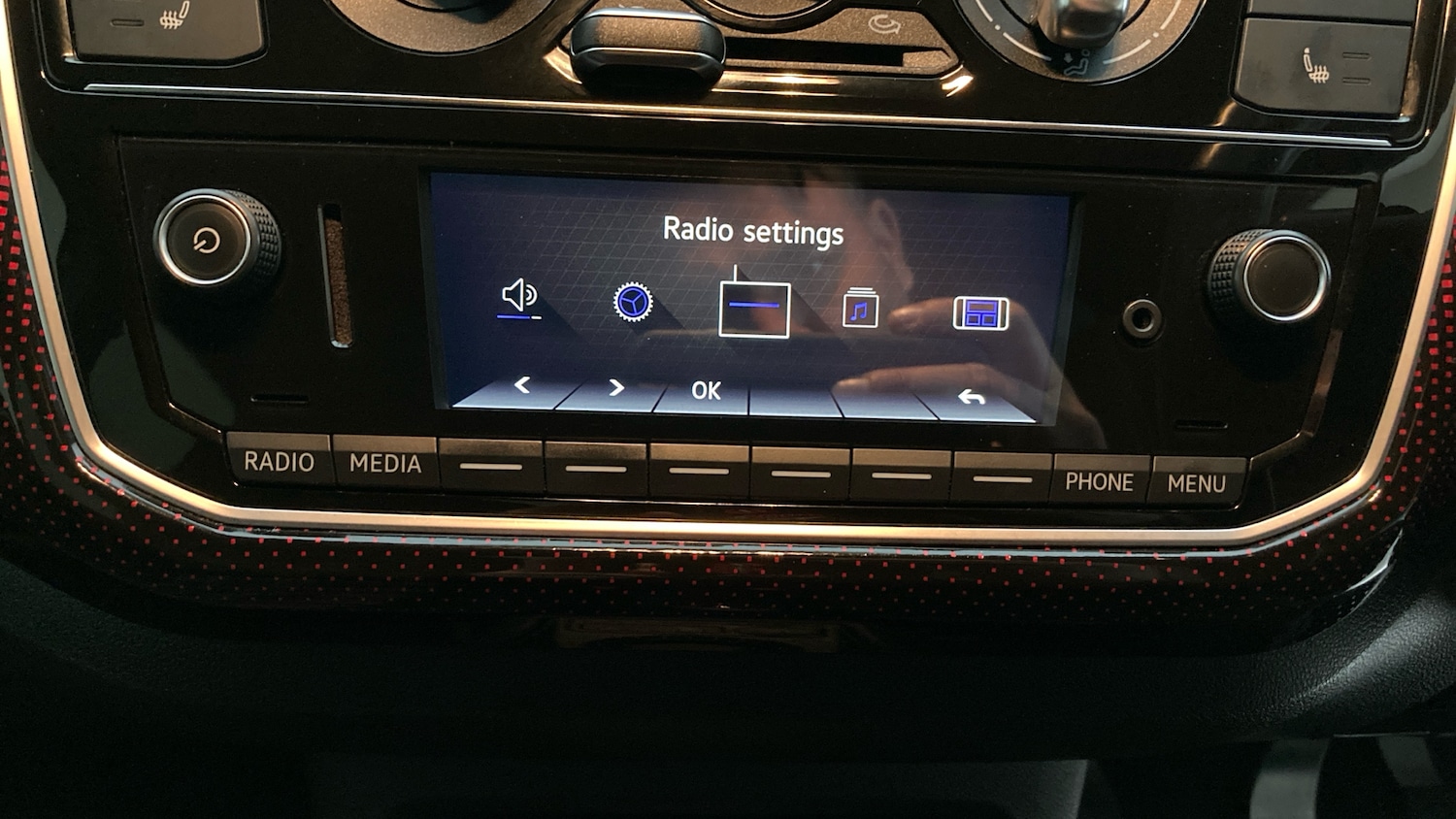 Used Volkswagen up! 2018 for sale - 78092572: Photo 21