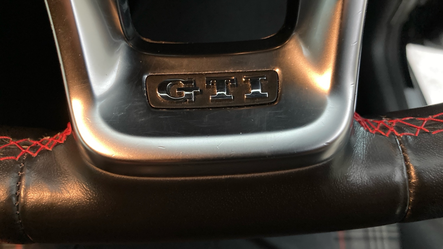 Used Volkswagen up! 2018 for sale - 78092572: Photo 23