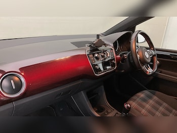 Used Volkswagen up! 2018 for sale - 78092572: Photo