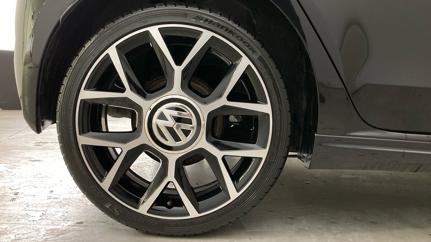 Used Volkswagen up! 2018 for sale - 78092572: Photo 5