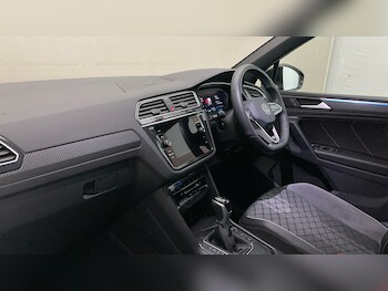 Used Volkswagen Tiguan 2023 for sale - 78412743: Photo