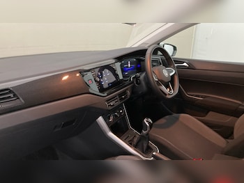 Used Volkswagen Polo 2023 for sale - 79198327: Photo