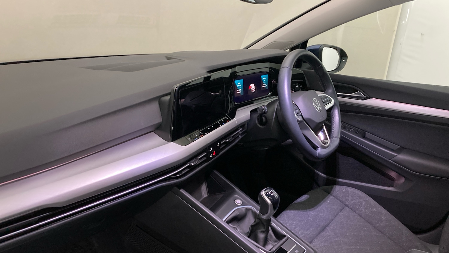 Used Volkswagen Golf 2023 for sale - 78131688: Photo 2