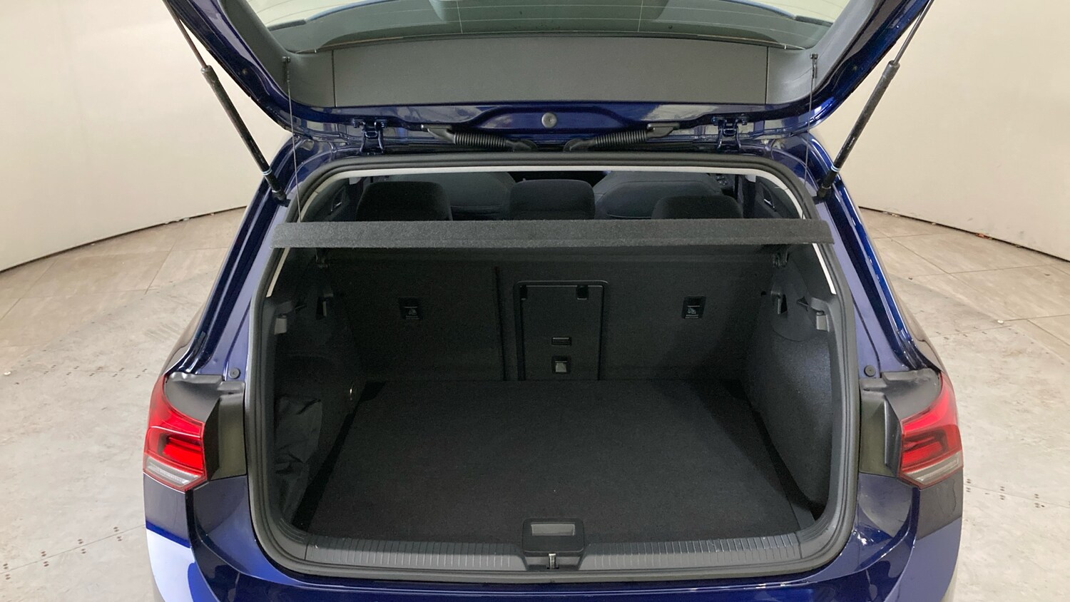 Used Volkswagen Golf 2023 for sale - 78131688: Photo 20