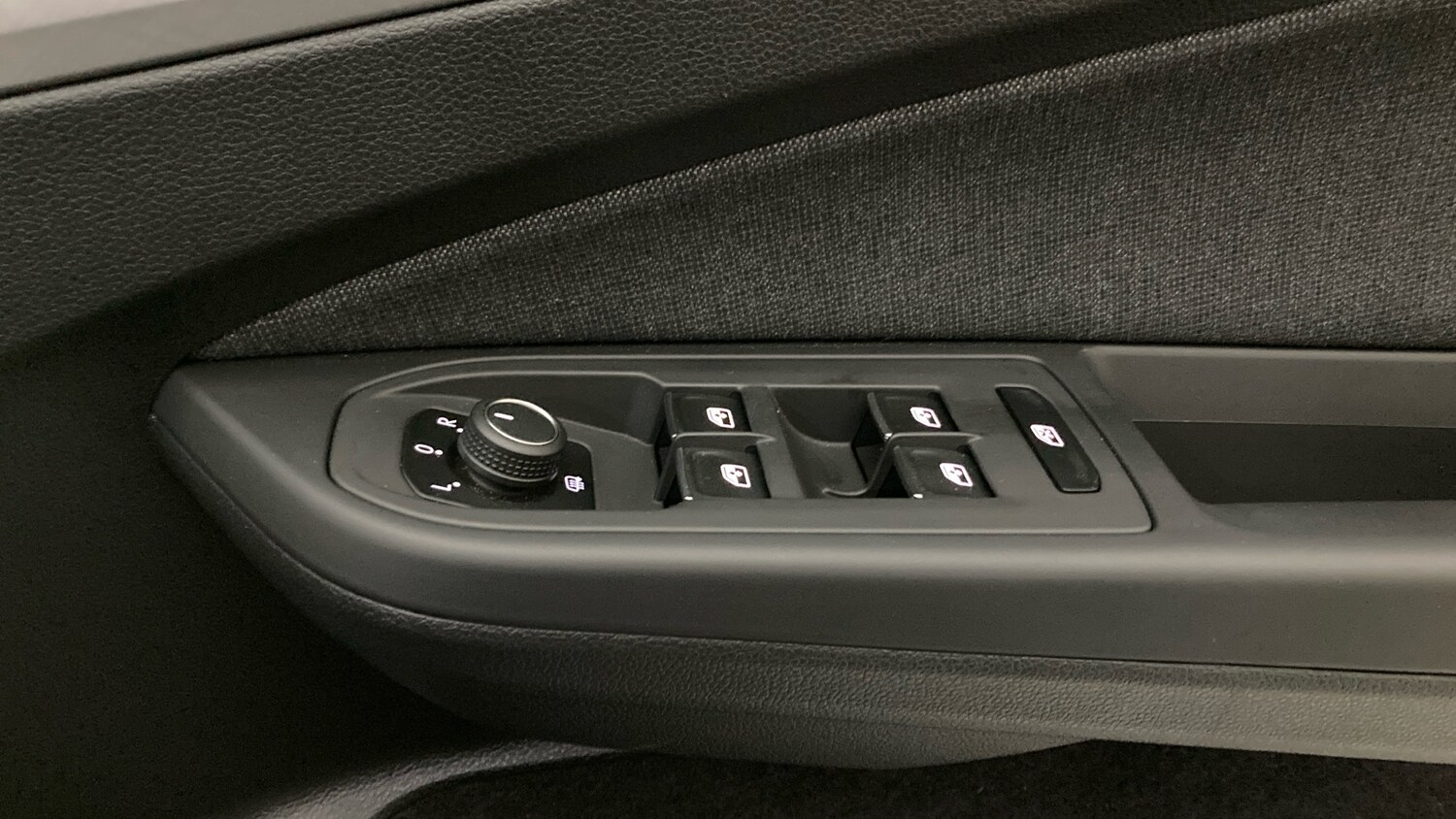 Used Volkswagen Golf 2023 for sale - 78131688: Photo 31