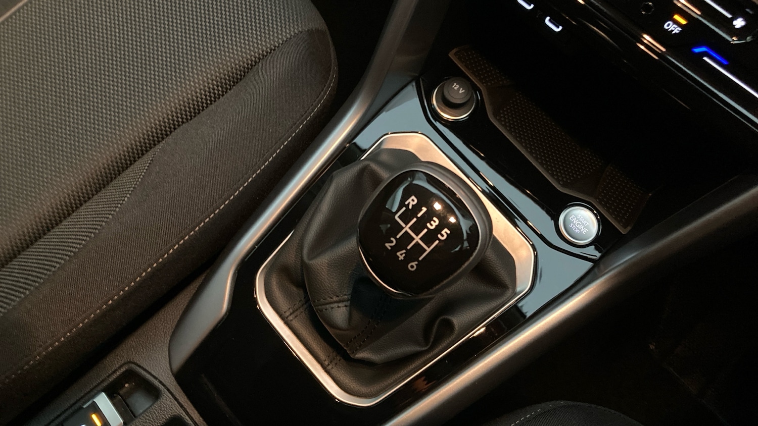 Used Volkswagen T-Roc 2025 for sale - 76921176: Photo 14