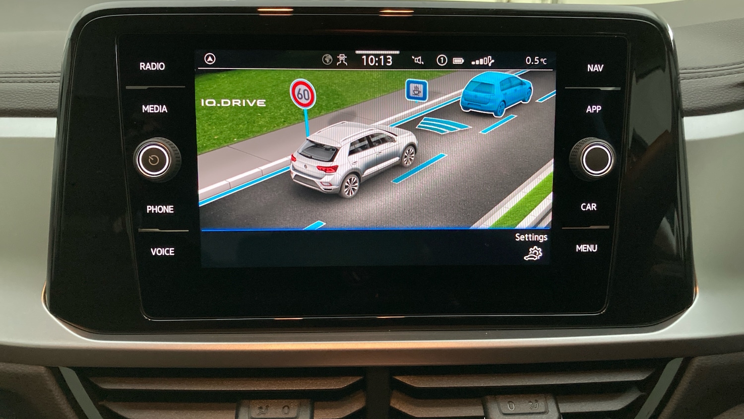 Used Volkswagen T-Roc 2025 for sale - 76921176: Photo 27