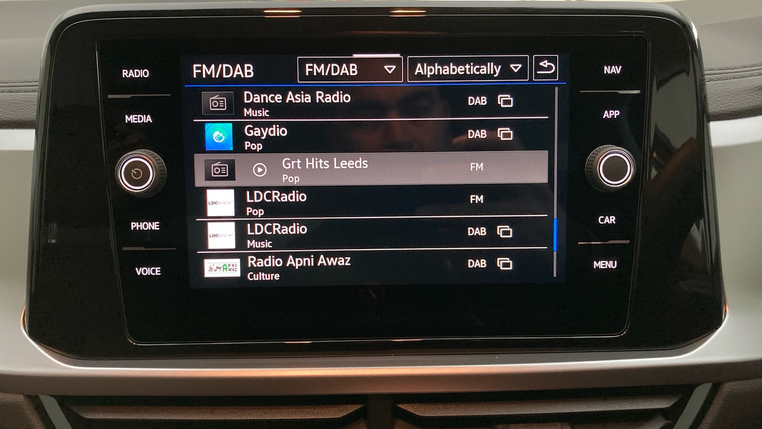 Used Volkswagen T-Roc 2025 for sale - 76921176: Photo 28