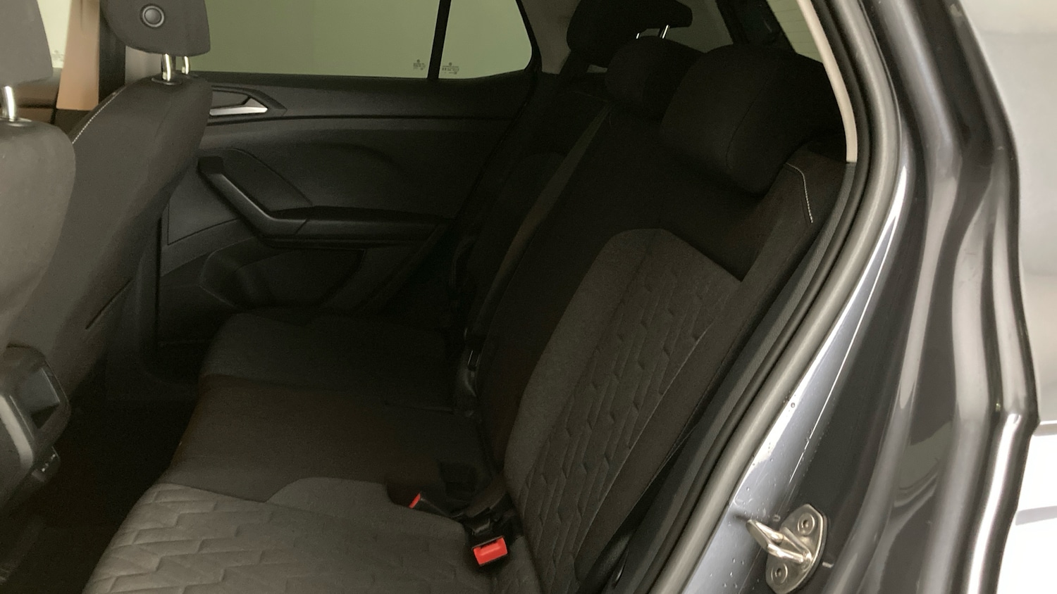 Used Volkswagen T-Cross 2024 for sale - 76882309: Photo 16