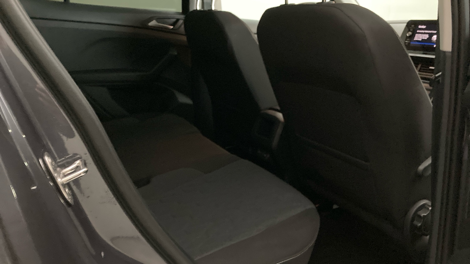 Used Volkswagen T-Cross 2024 for sale - 76882309: Photo 35