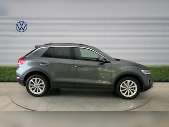 Used Volkswagen T-Roc 2025 for sale - 78779357: Photo