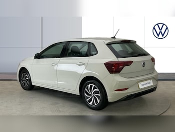 Used Volkswagen Polo 2023 for sale - 75604068: Photo