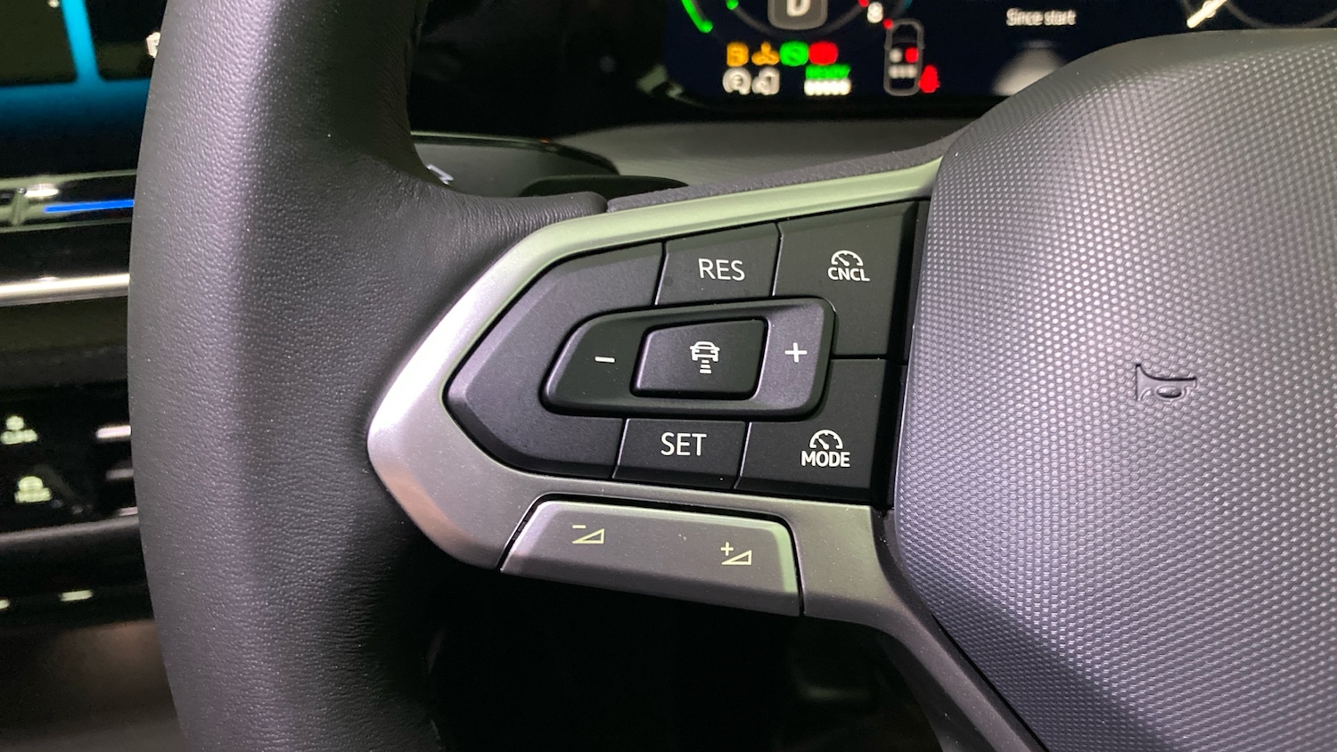 Used Volkswagen Golf 2025 for sale - 77370490: Photo 17