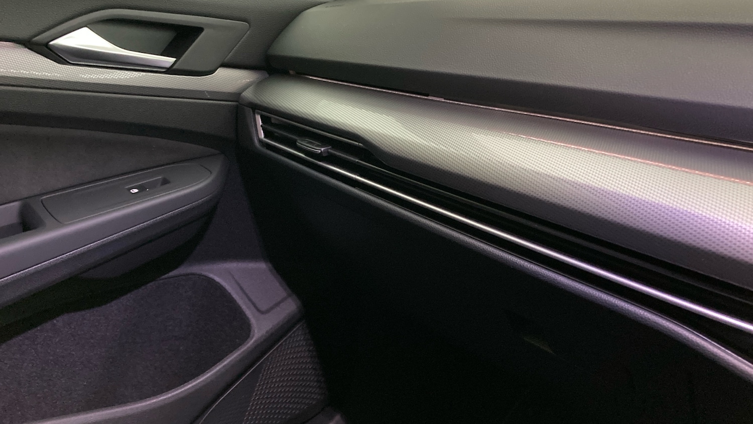 Used Volkswagen Golf 2025 for sale - 77370490: Photo 32