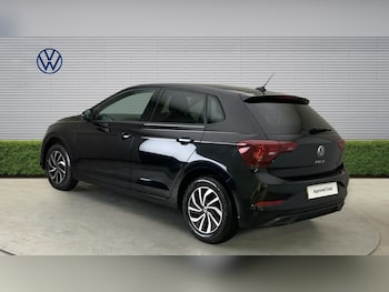 Used Volkswagen Polo 2024 for sale - 79297650: Photo