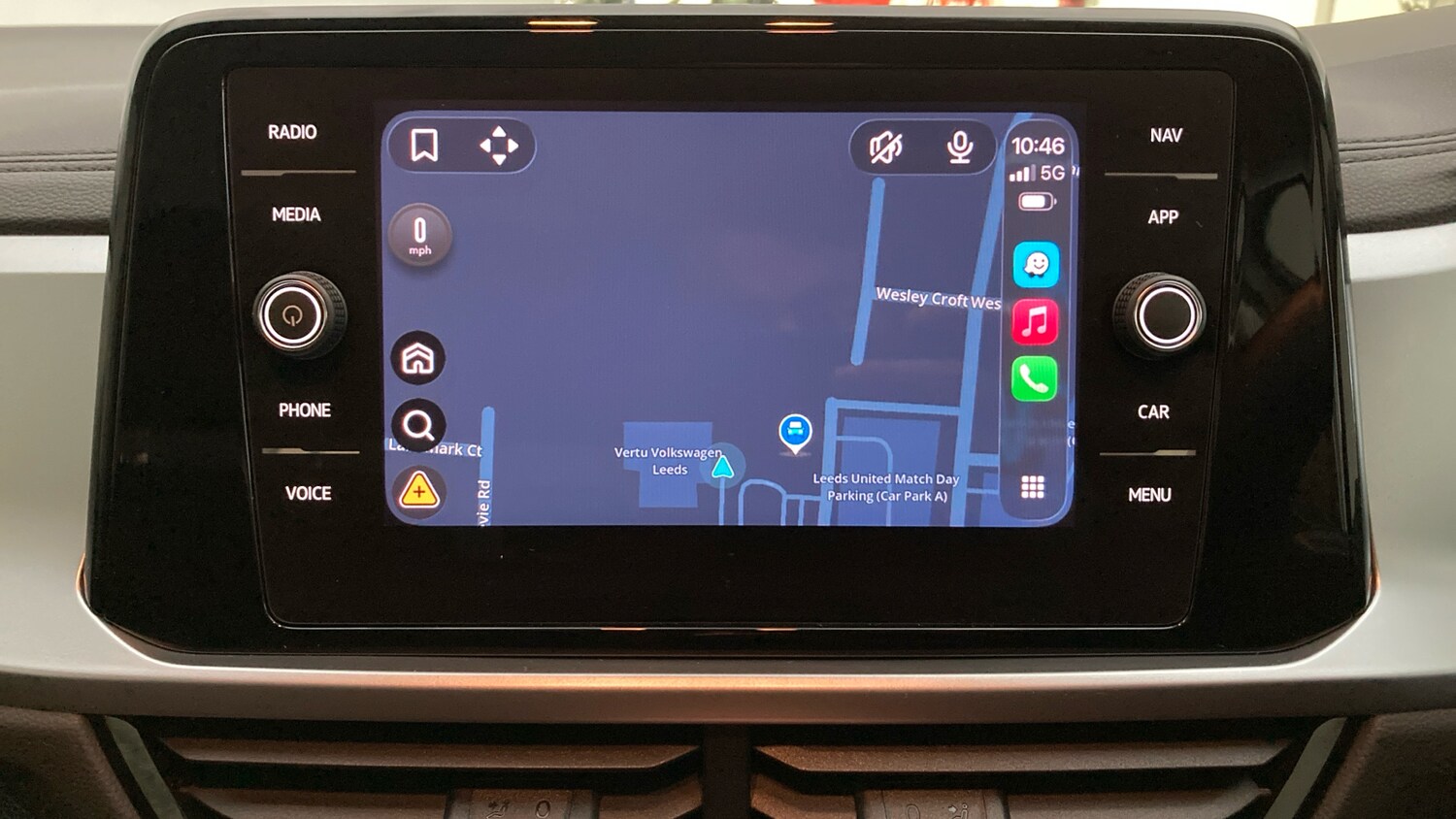 Used Volkswagen T-Roc 2023 for sale - 77652940: Photo 26