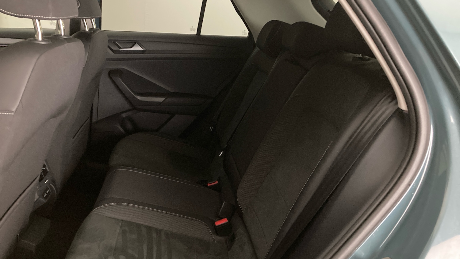 Used Volkswagen T-Roc 2022 for sale - 76181330: Photo 16
