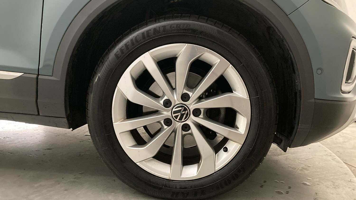 Used Volkswagen T-Roc 2022 for sale - 76181330: Photo 5