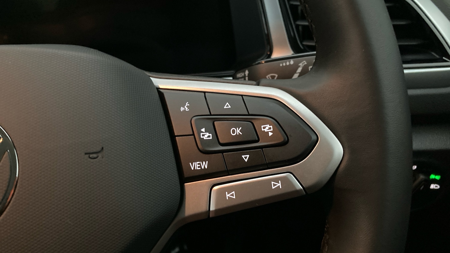 Used Volkswagen T-Roc 2025 for sale - 76984612: Photo 18