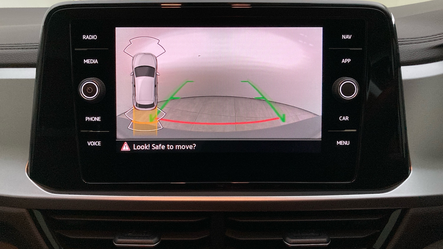 Used Volkswagen T-Roc 2025 for sale - 76984612: Photo 29