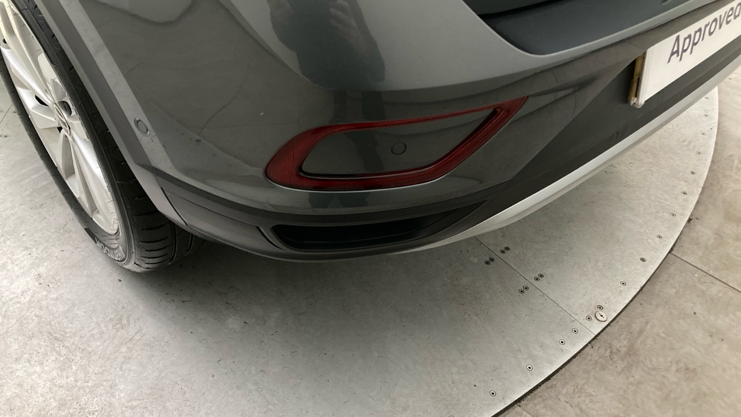 Used Volkswagen T-Roc 2025 for sale - 76984612: Photo 43