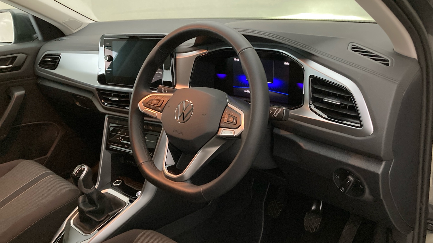 Used Volkswagen T-Roc 2025 for sale - 76984612: Photo 6