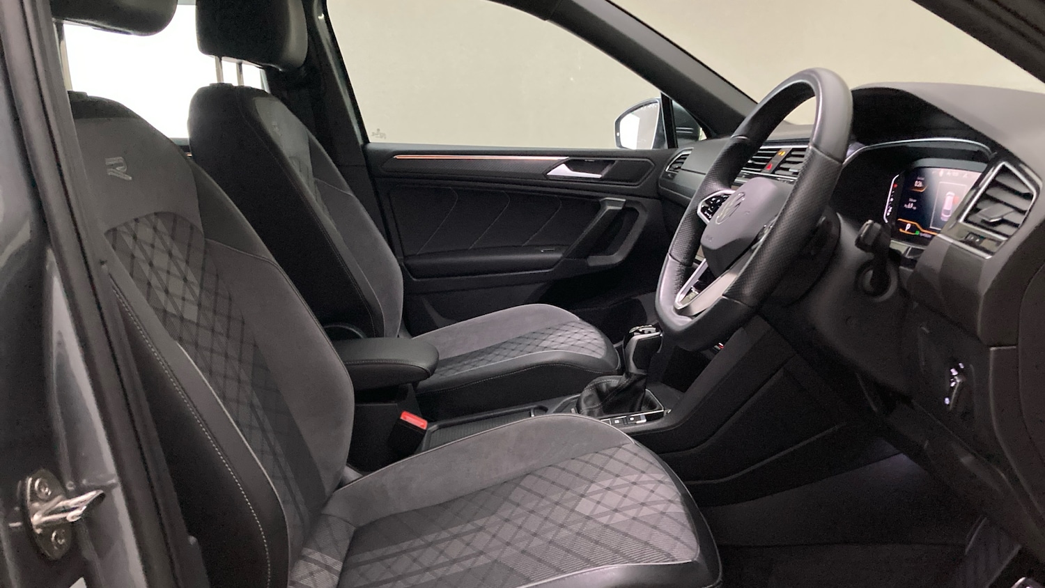 Used Volkswagen Tiguan Allspace 2024 for sale - 76738646: Photo 15