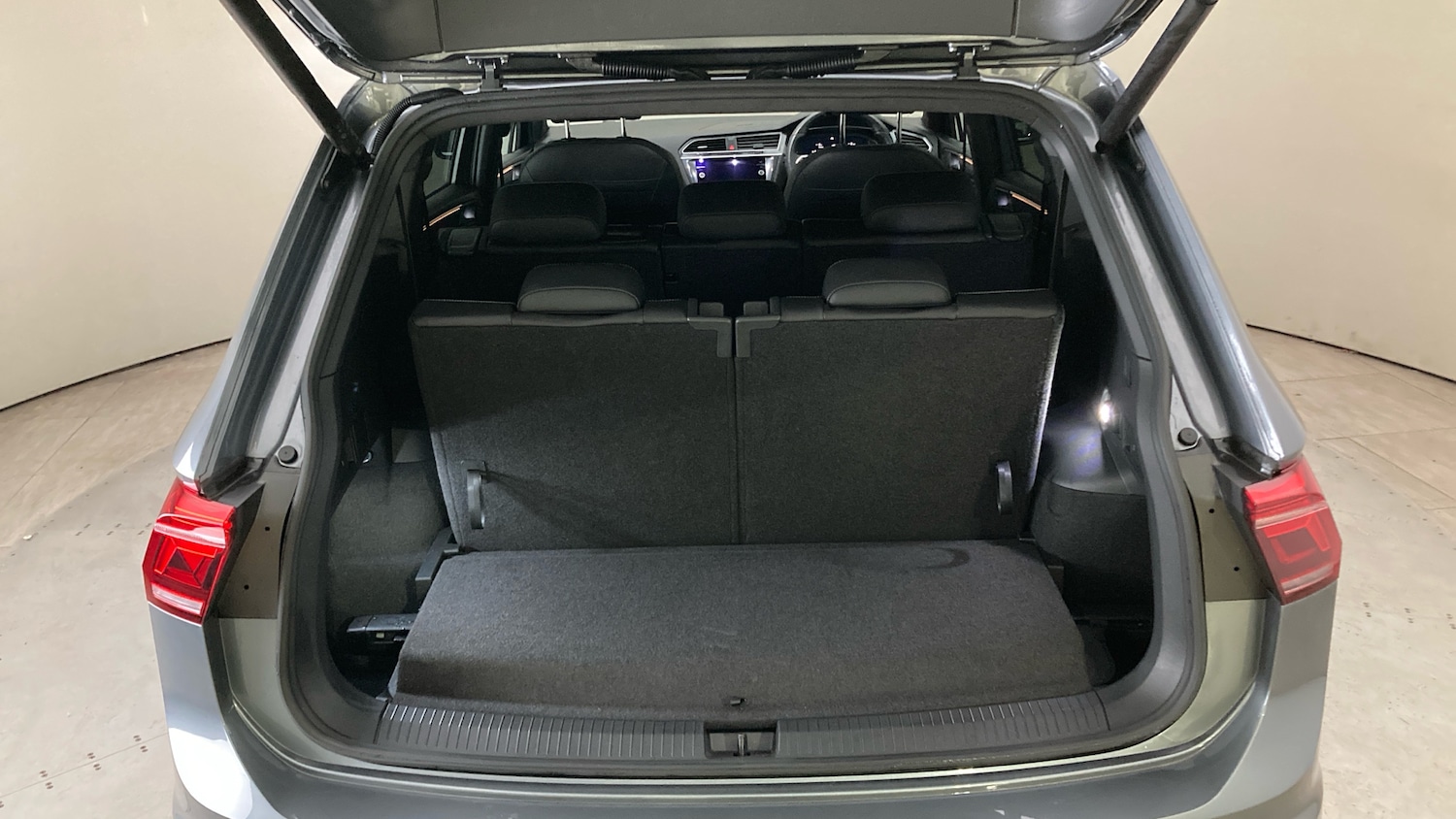 Used Volkswagen Tiguan Allspace 2024 for sale - 76738646: Photo 20