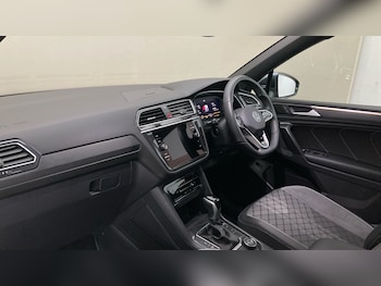Used Volkswagen Tiguan Allspace 2024 for sale - 76738646: Photo