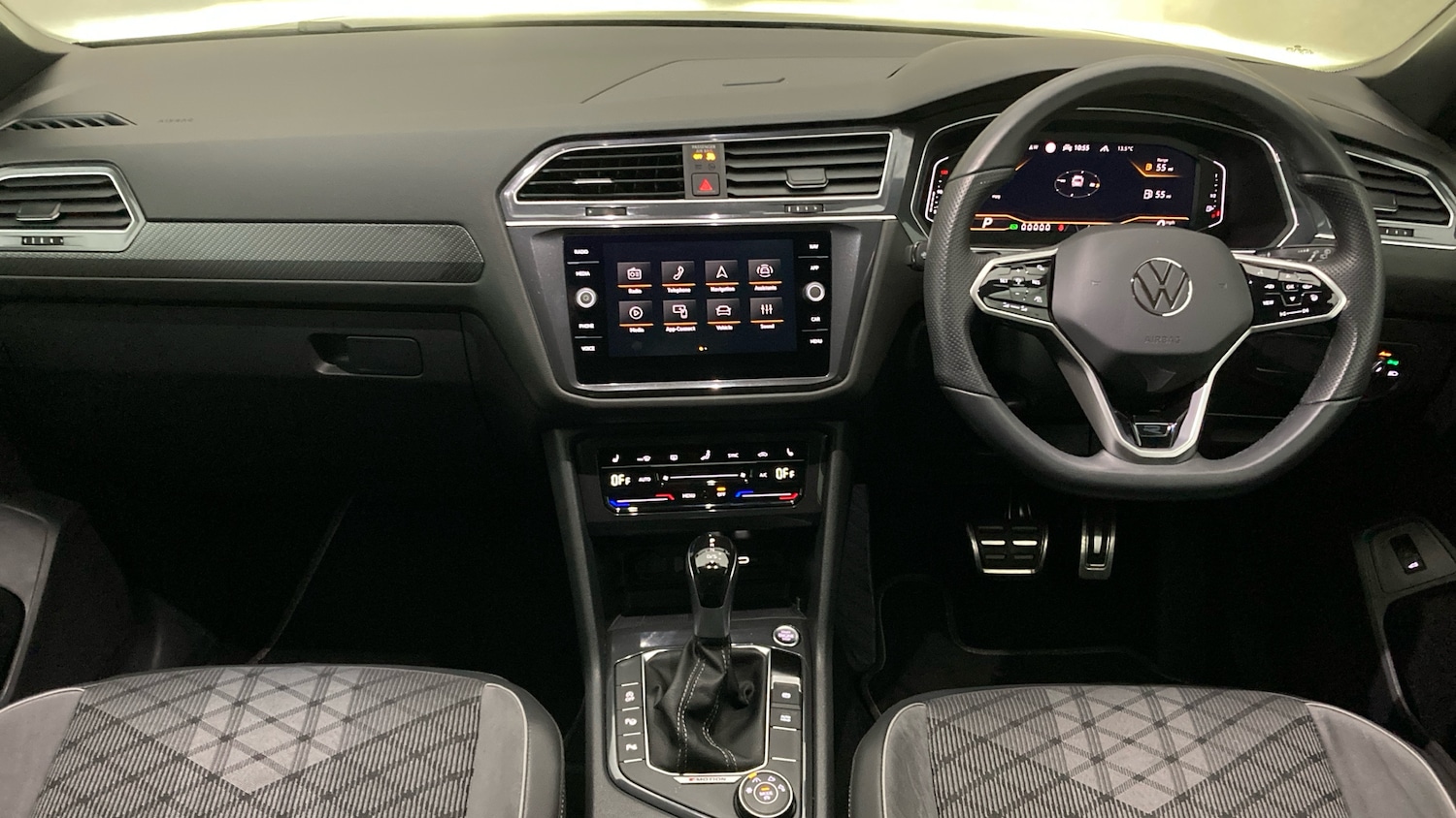 Used Volkswagen Tiguan Allspace 2024 for sale - 76738646: Photo 9