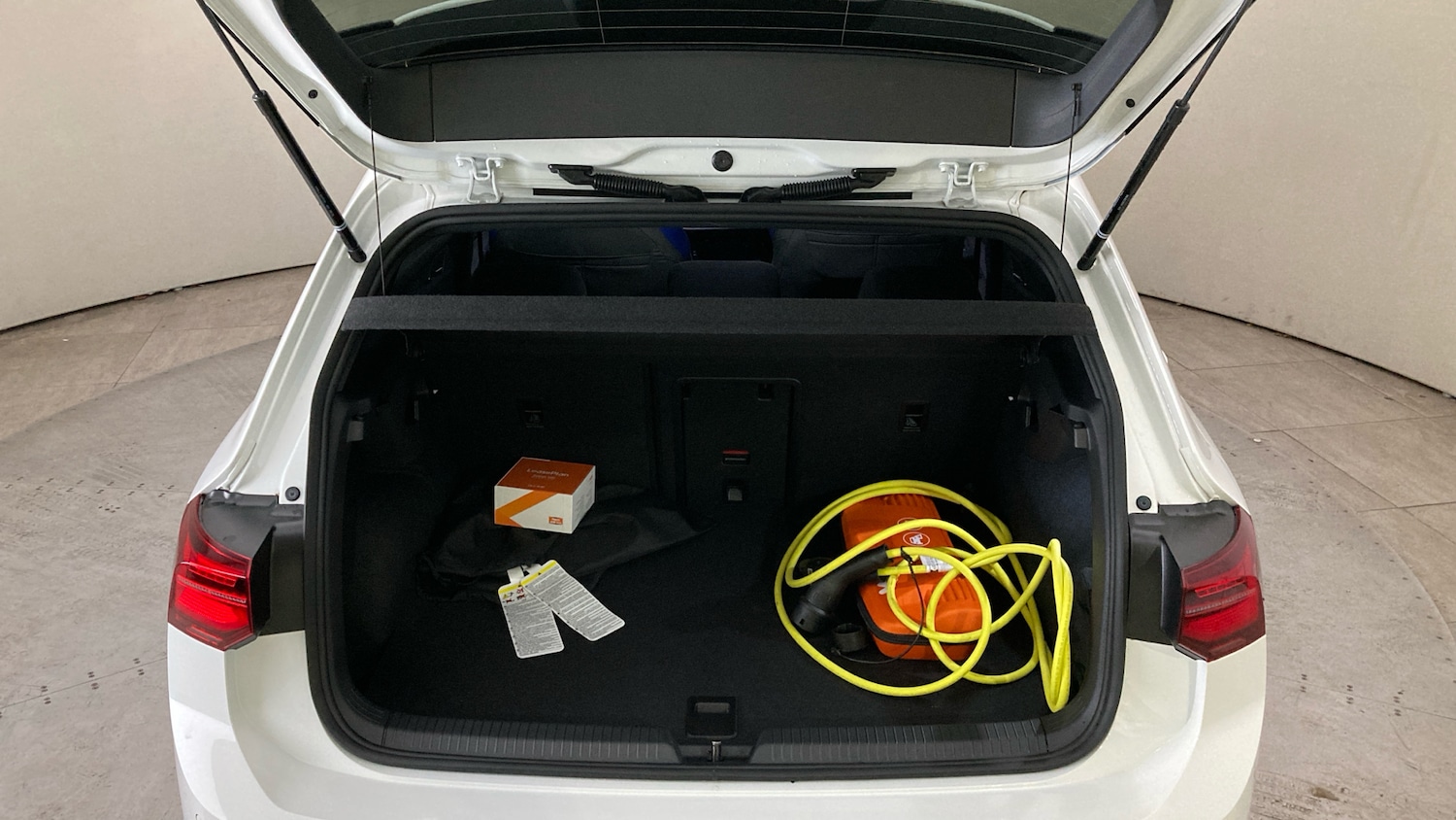 Used Volkswagen Golf 2025 for sale - 76490349: Photo 20