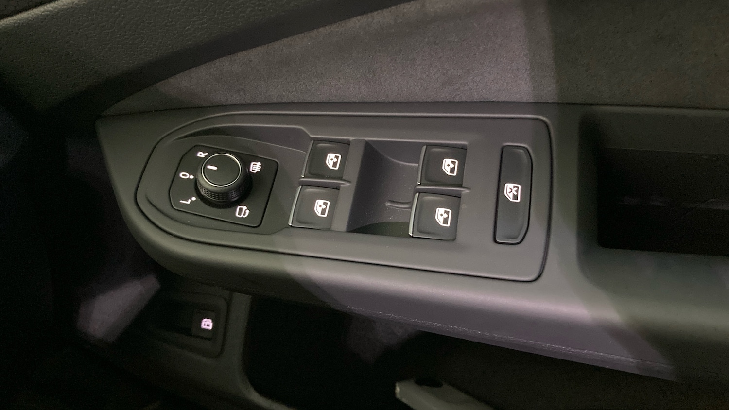 Used Volkswagen Golf 2025 for sale - 76490349: Photo 32