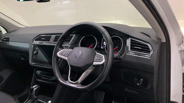 Used Volkswagen Tiguan 2021 for sale - 76322458: Photo 6