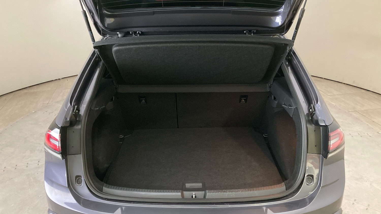 Used Volkswagen Taigo 2024 for sale - 76976921: Photo 20