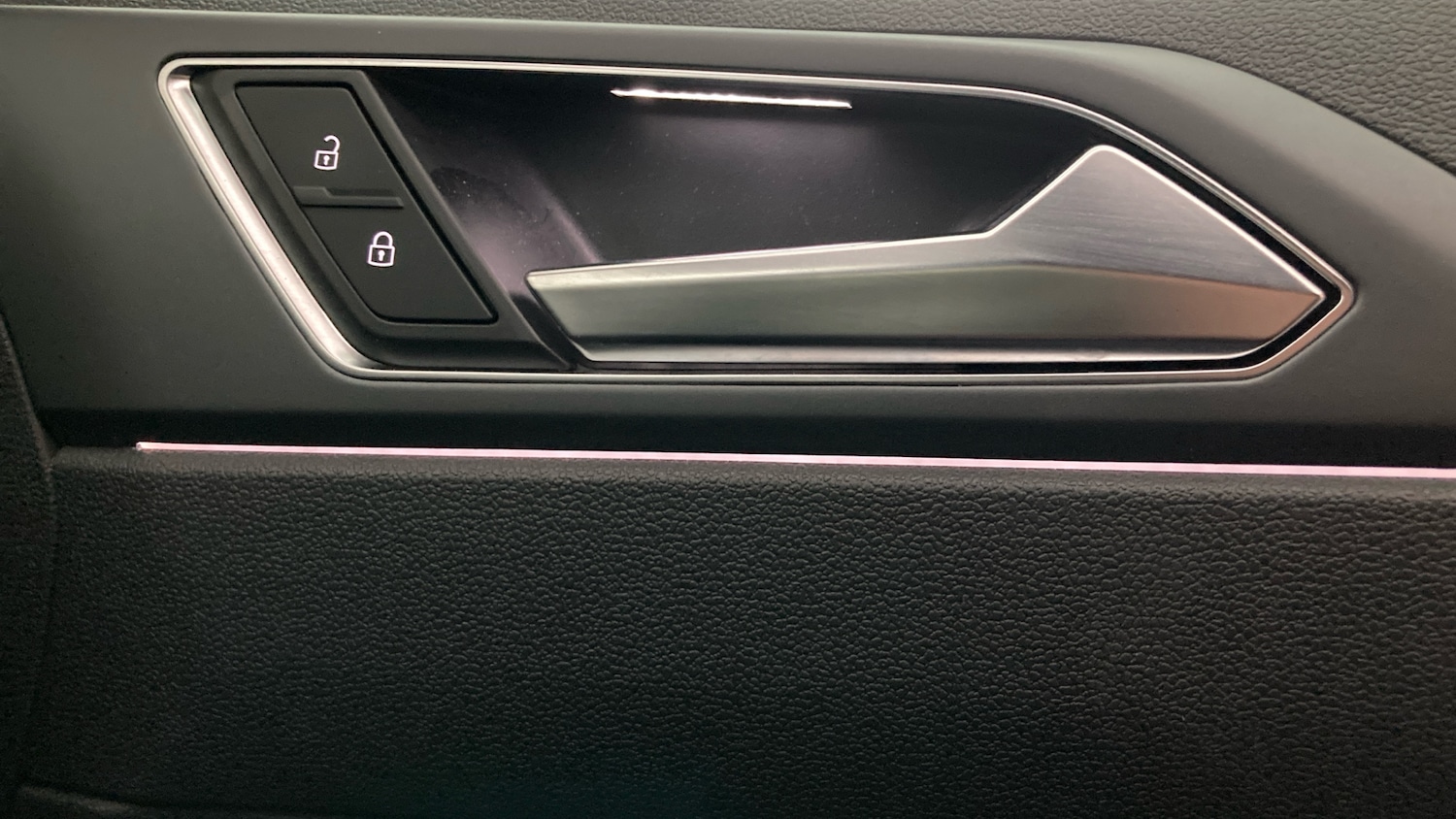 Used Volkswagen Taigo 2024 for sale - 76976921: Photo 30