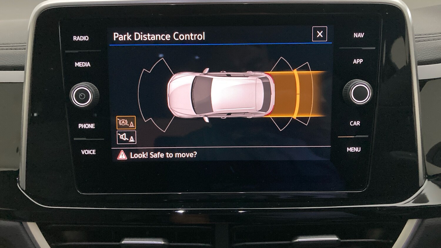 Used Volkswagen T-Roc 2025 for sale - 76063681: Photo 28