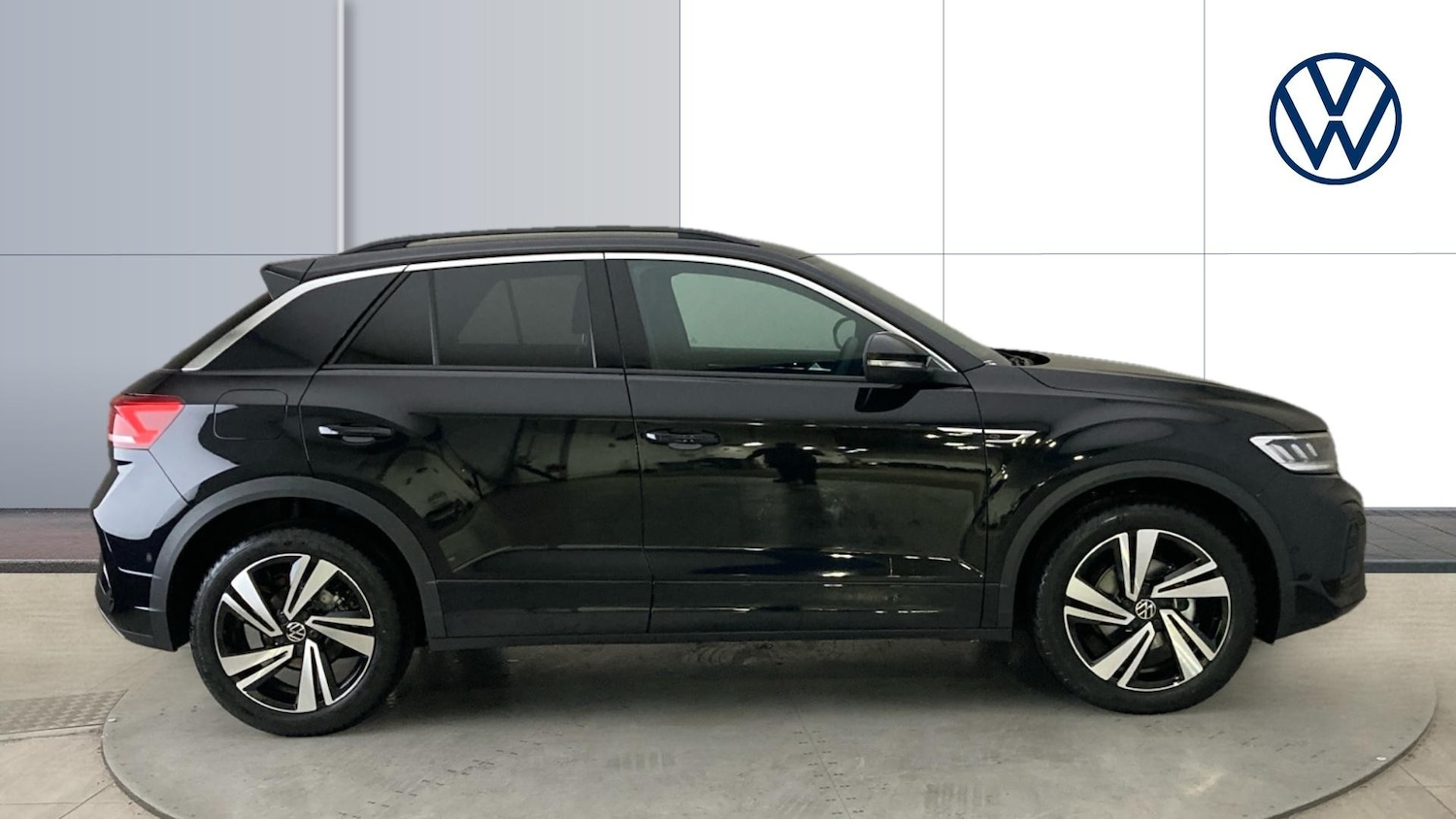 Used Volkswagen T-Roc 2025 for sale - 76063681: Photo 4