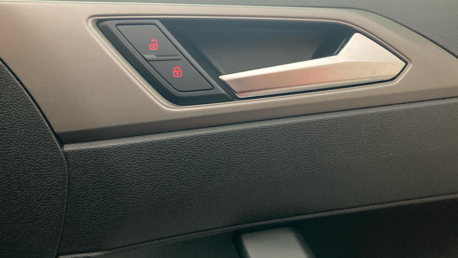 Used Volkswagen Polo 2018 for sale - 76637561: Photo 30